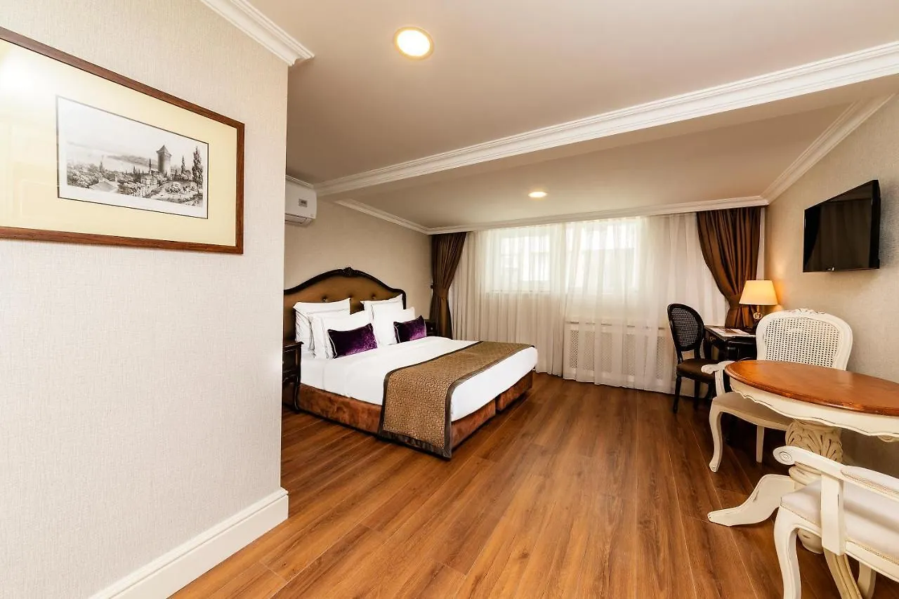 ** Hotel Meroddi La Porta Istanbul Turkey