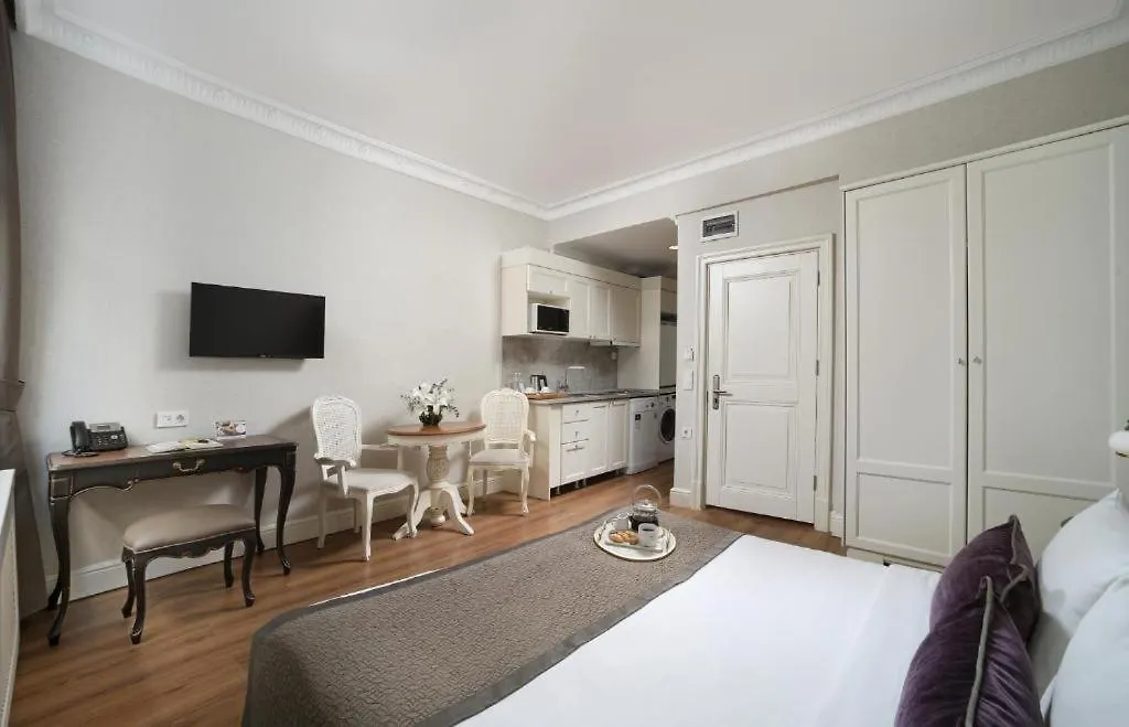 Meroddi La Porta Istambul Hotel
