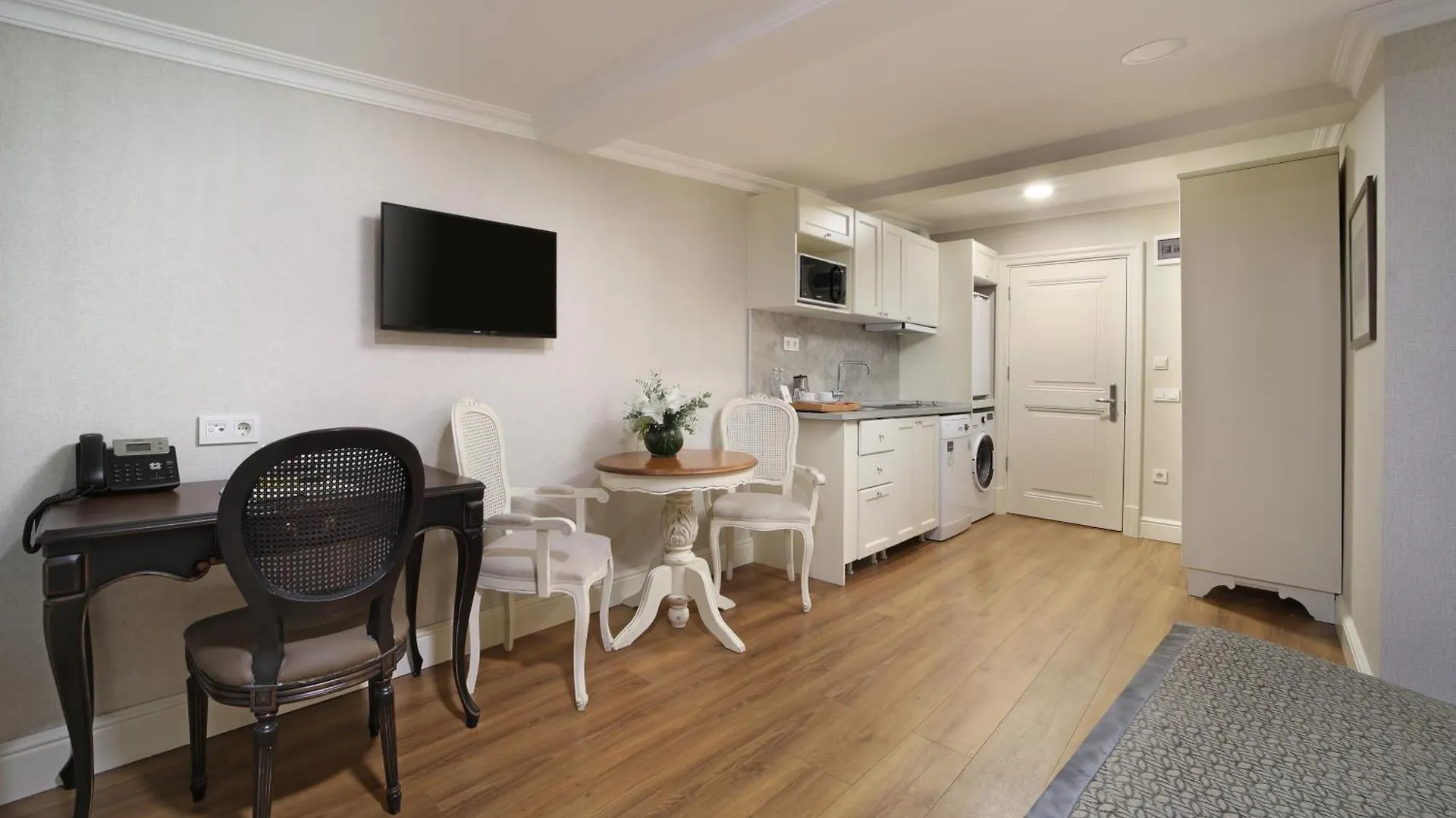** Hotel Meroddi La Porta Istambul Turquia