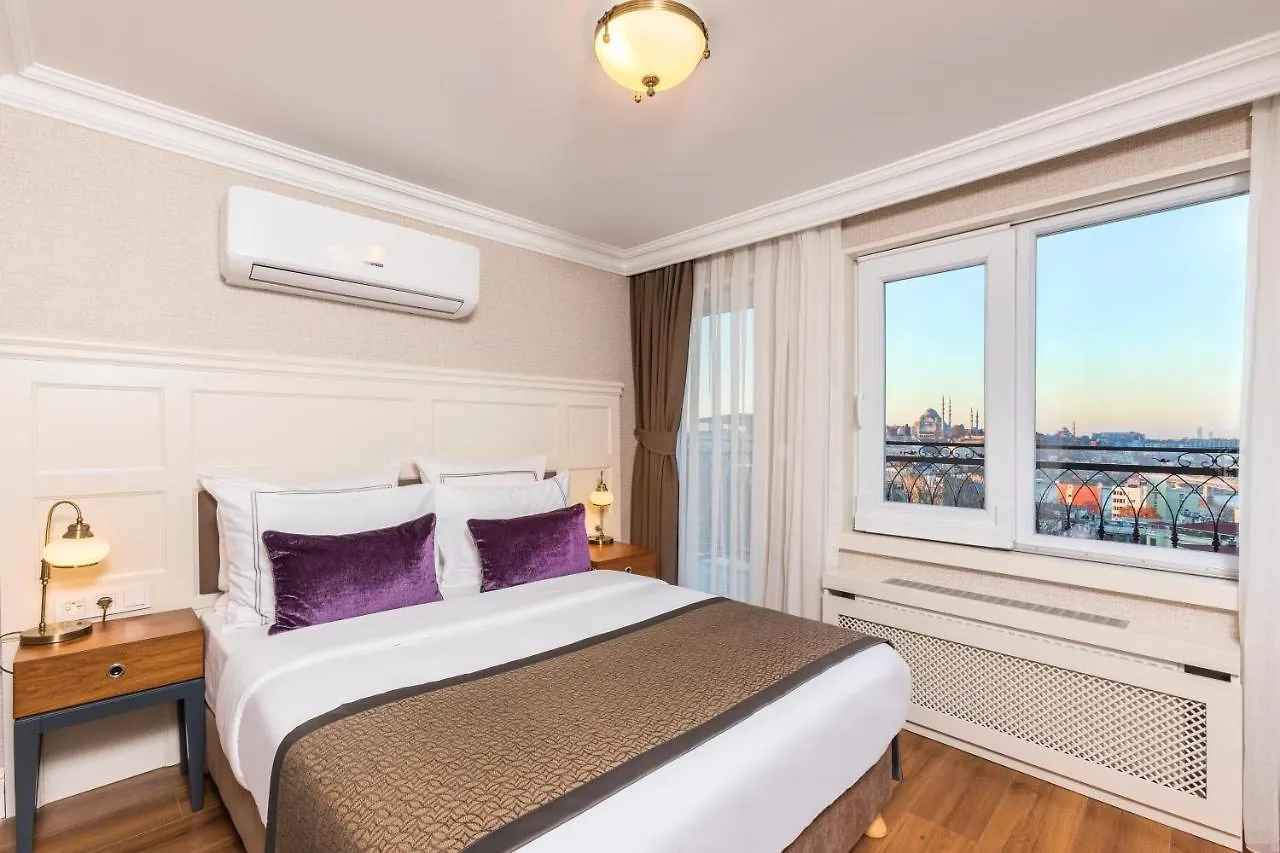Meroddi La Porta Istambul