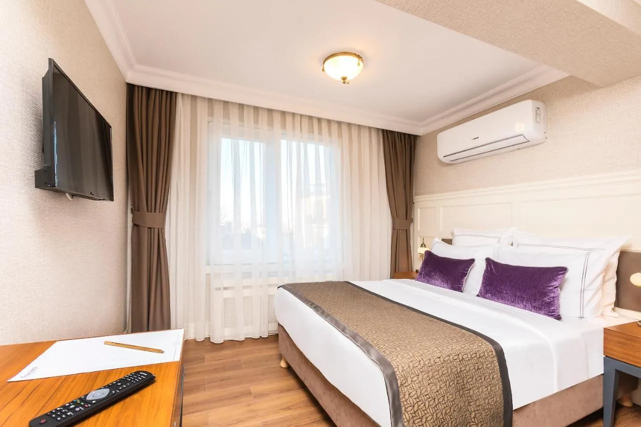 Meroddi La Porta Istambul Turquia