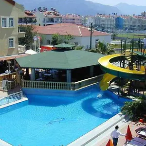 Maxwell Club Turkey
