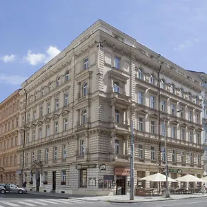 Otel Atos