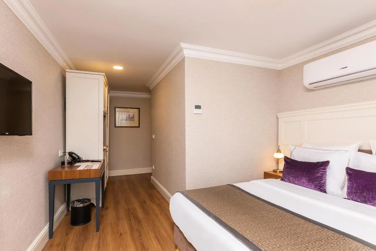 Hotel Meroddi La Porta Istanboel