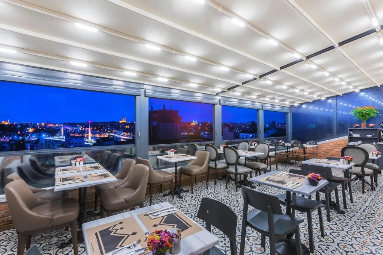 Meroddi La Porta Istanbul Hotel
